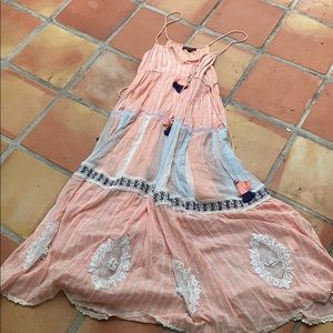 Hemant and Nandita dress